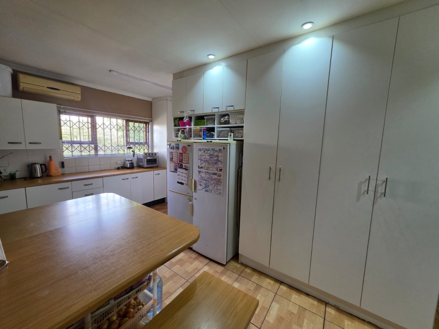 2 Bedroom Property for Sale in Vaalpark Free State